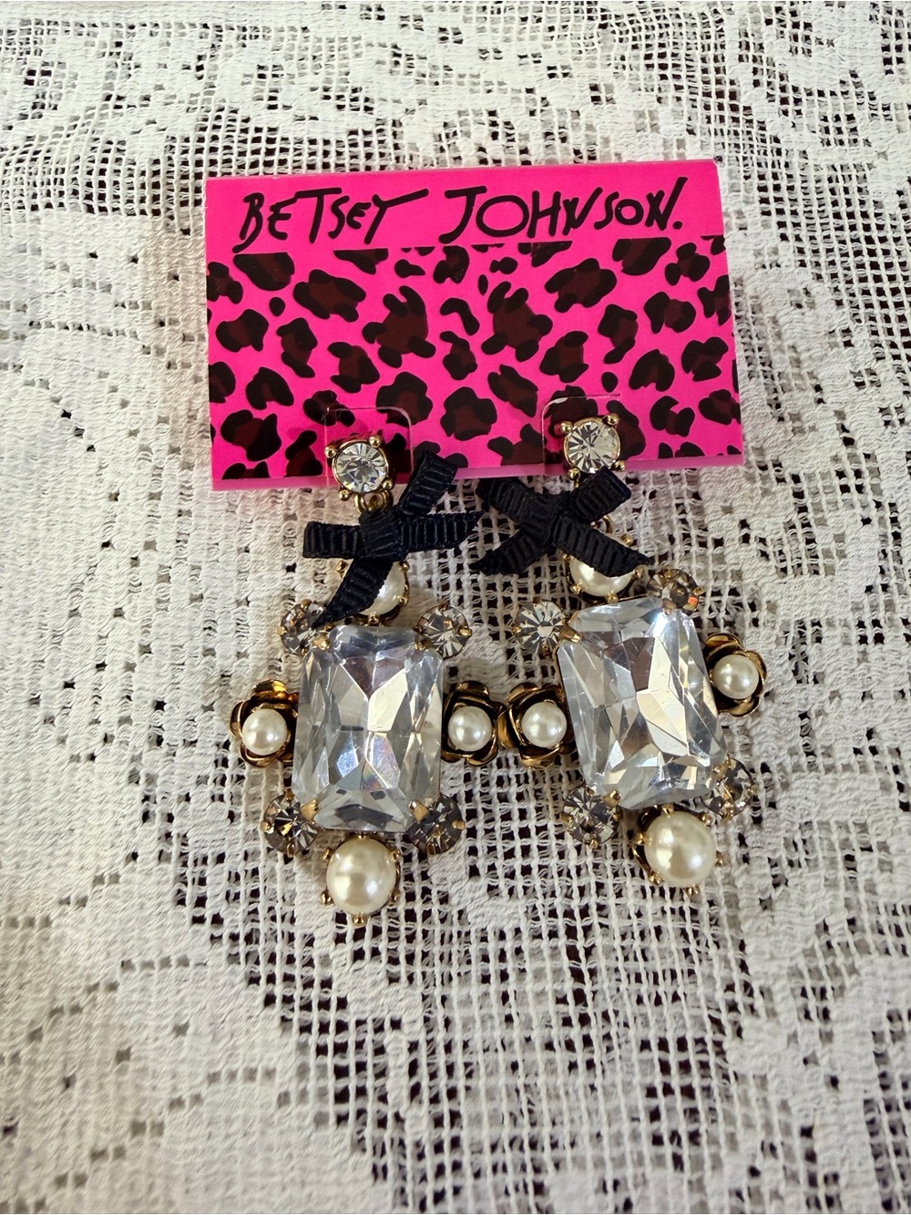 Betsey Johnson Y2K Rhinestone, Pearl & Black Bow Drop Earrings
